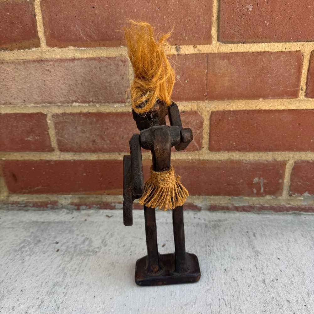 Vintage Hand Carved Wood Tribal Warrior Statue with Shield and Fiber Hair 8" - Picture 3 of 6